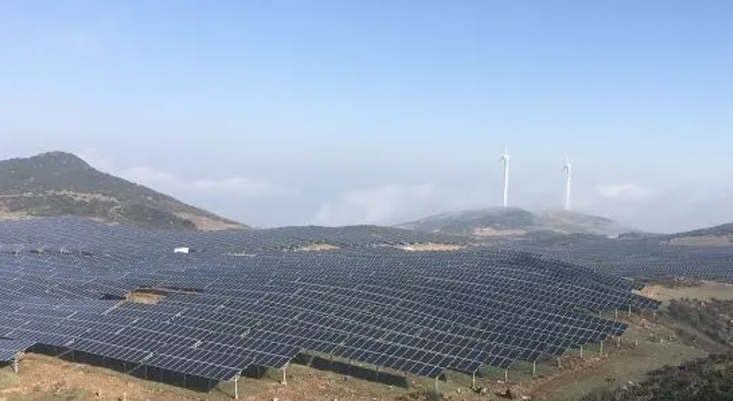 8套交付，復亞智能無人機機場光伏巡檢規模應用