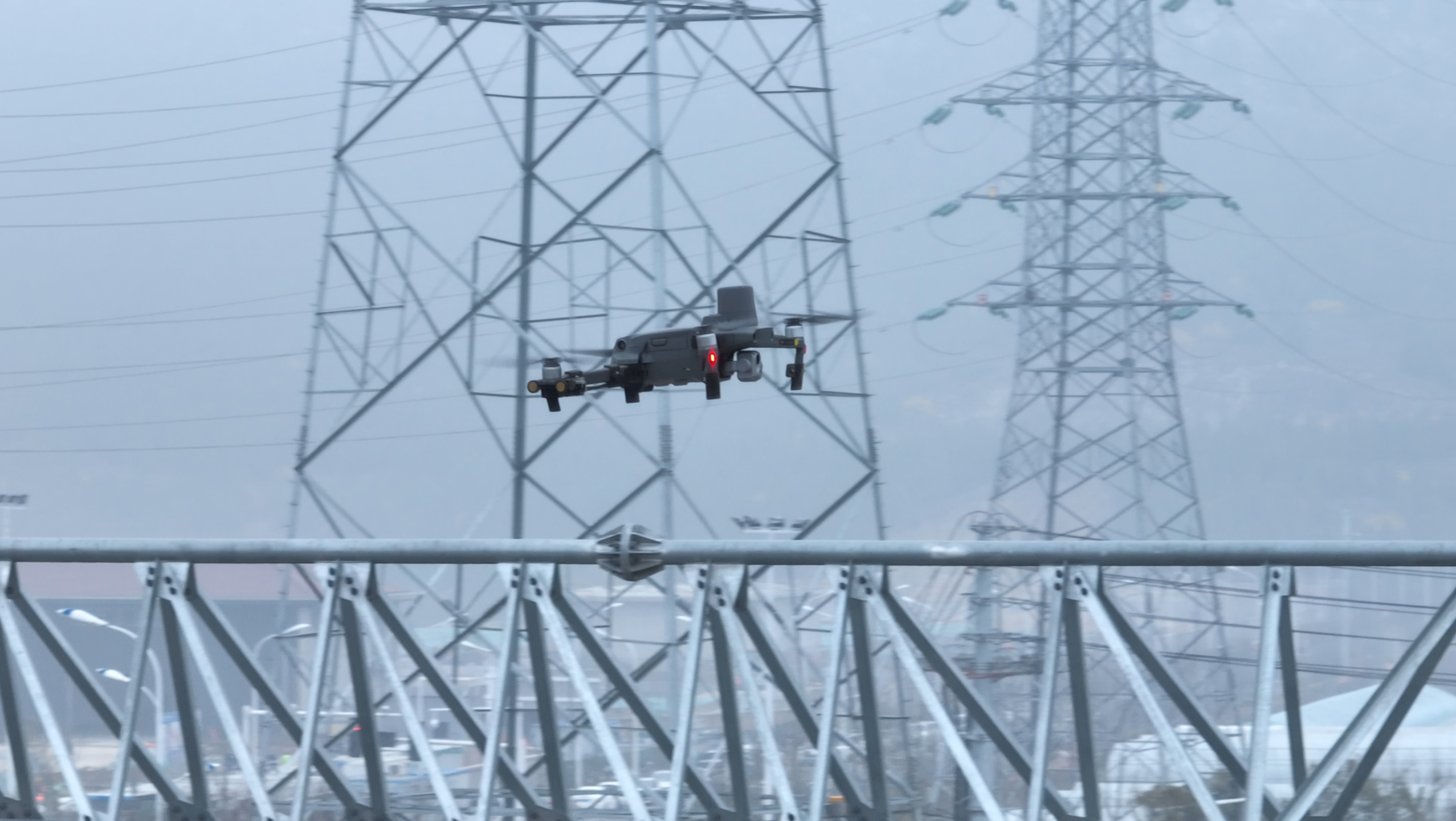 無人機(jī)在電力巡檢的應(yīng)用：引領(lǐng)國家電網(wǎng)行業(yè)未來